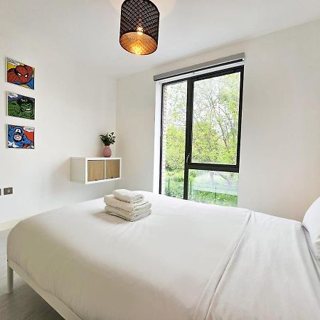لندن Centrally Located Spacious Flat Near Canary Wharf المظهر الخارجي الصورة
