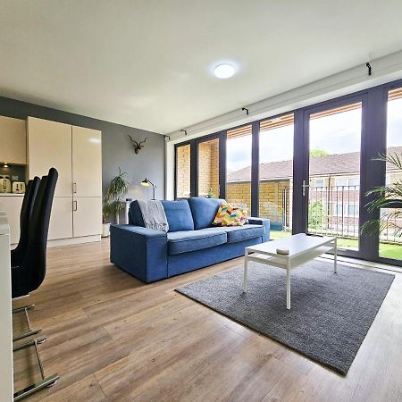 لندن Centrally Located Spacious Flat Near Canary Wharf المظهر الخارجي الصورة